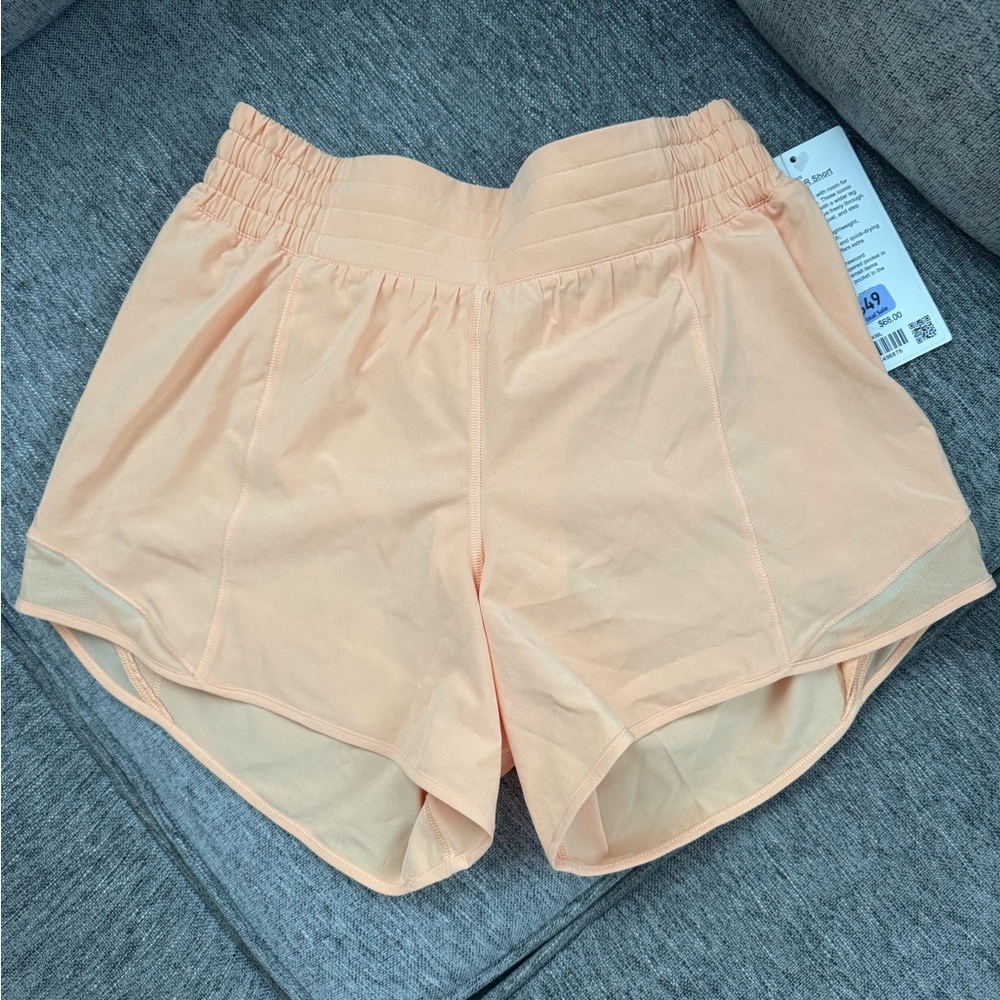 Lululemon Hotty Hot Shorts 4”